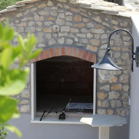 House Meri *